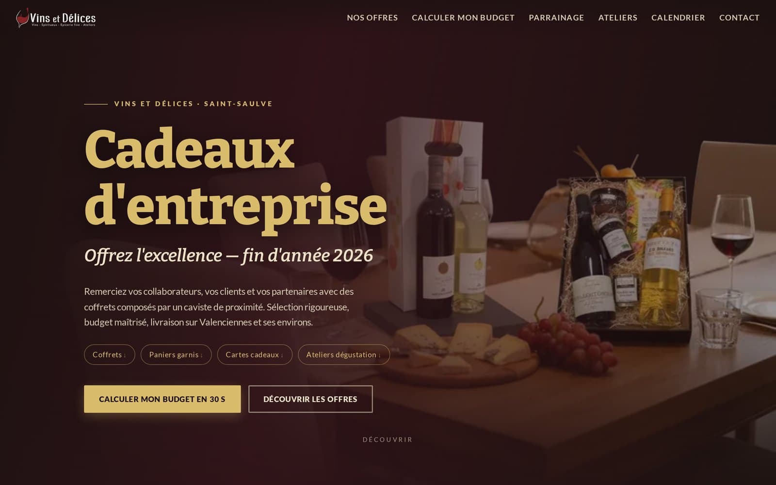 Accueil du site Cadeaux d’entreprise : titre doré sur fond bordeaux et boutons d’action